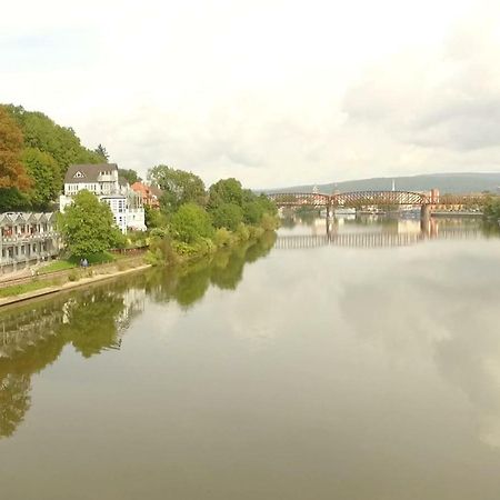 Weserwohnung - Bootshaus Urlaub Am Wasser Hamelin Exteriör bild