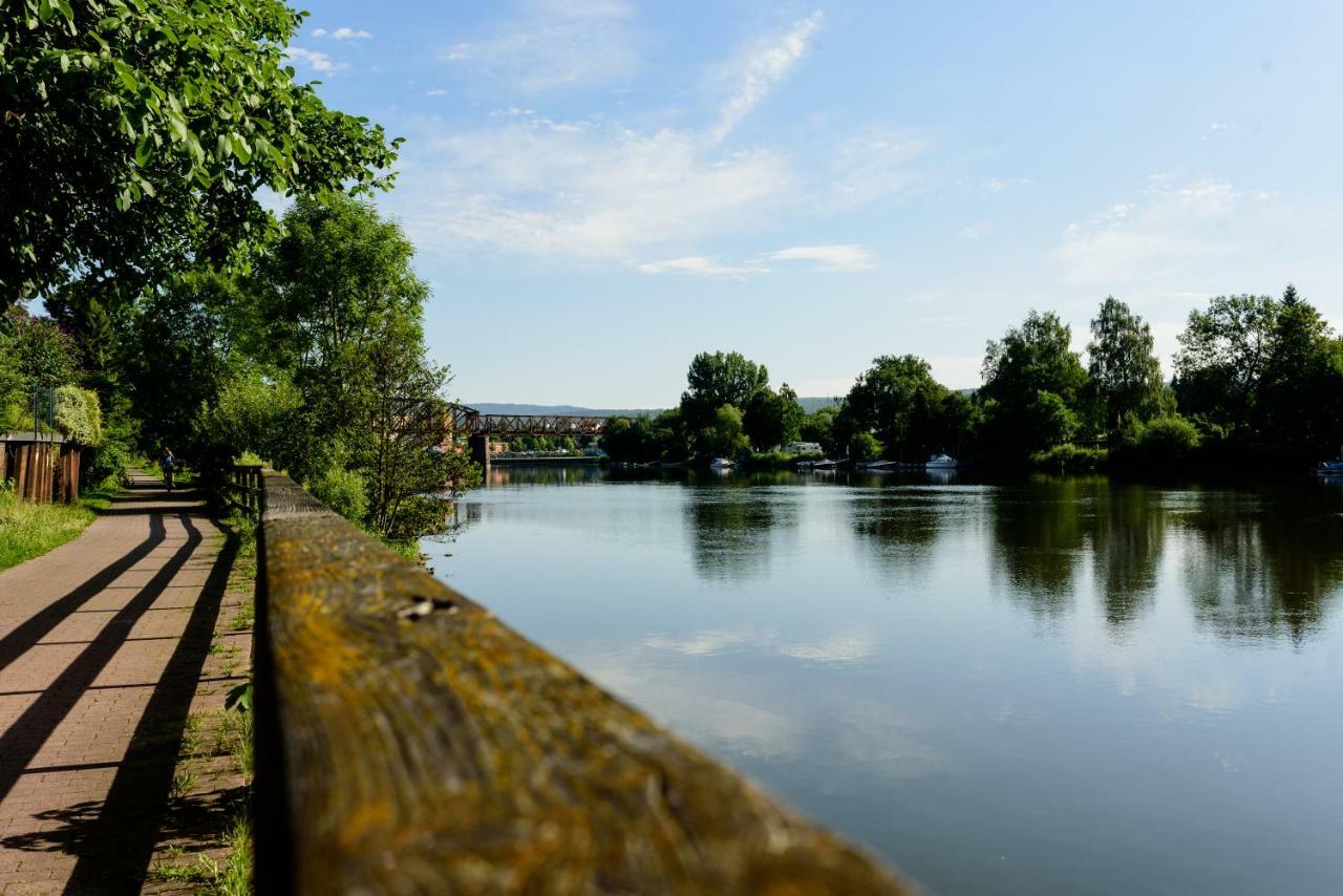 Weserwohnung - Bootshaus Urlaub Am Wasser Hamelin Exteriör bild