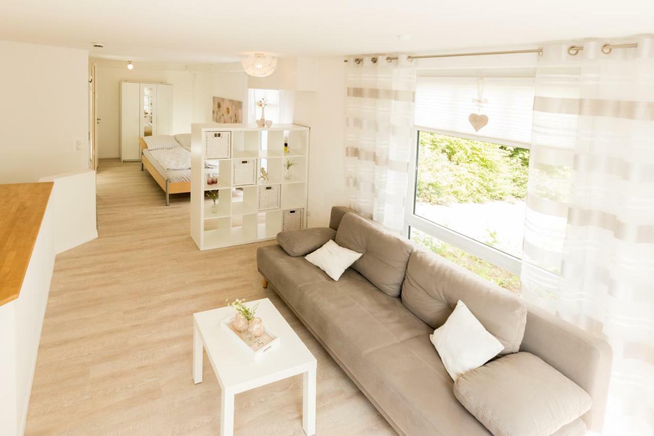 Weserwohnung - Bootshaus Urlaub Am Wasser Hamelin Exteriör bild