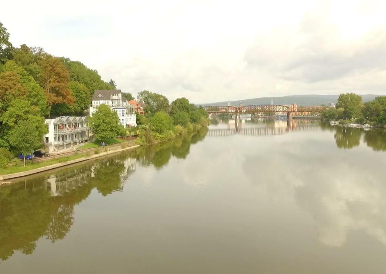 Weserwohnung - Bootshaus Urlaub Am Wasser Hamelin Exteriör bild